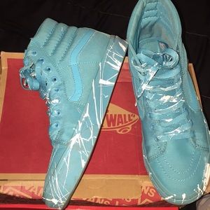 SK8-Hi vans